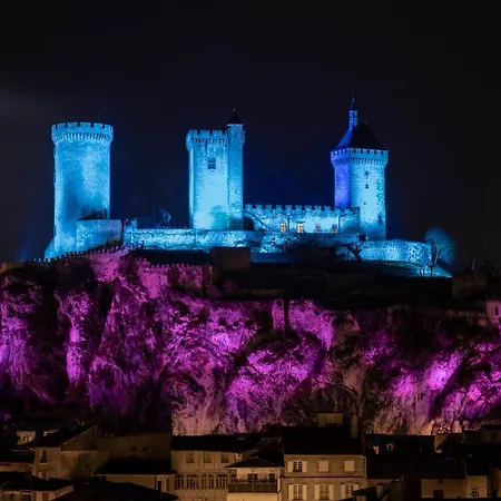 بيت للعطل Agreable Maison Au Centre Historique De Avec Garage *