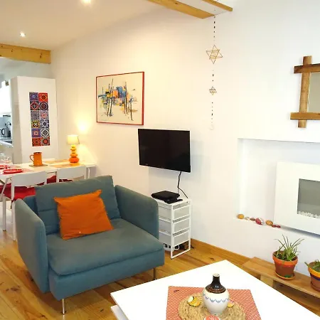 Agreable Maison Au Centre Historique De Avec Garage